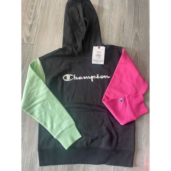 NWT Champion hoodie, shorts and t-shirt bundle,  Girls Size M - Picture 3 of 9